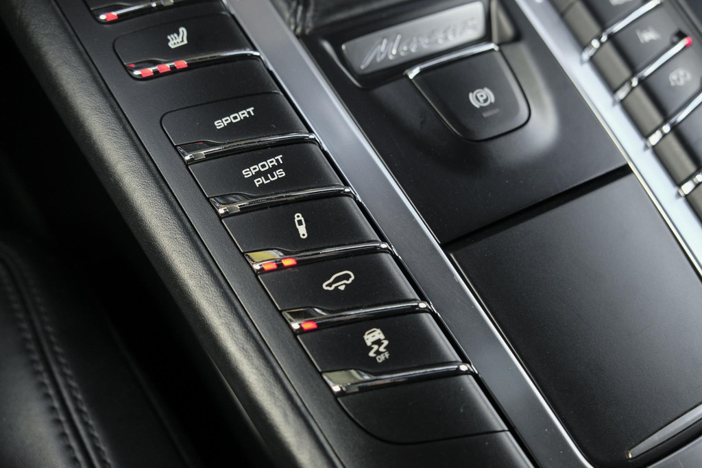 Porsche Macan S 3.0 D 258pk 43537770-30.jpg | SVautos