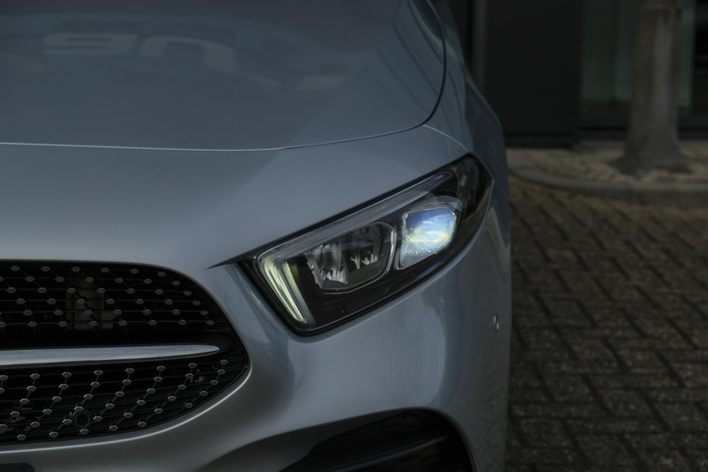 Mercedes-Benz A-Klasse A220 Benzine AMG 190pk 48960061-27.jpg | SVautos