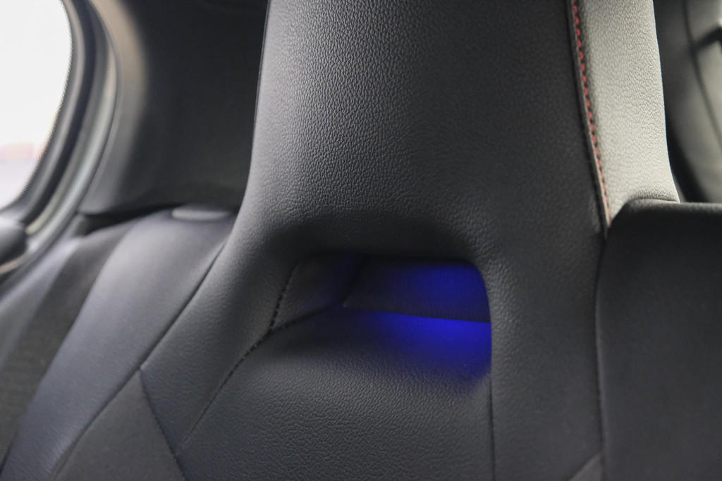 Mercedes-Benz A-Klasse A220 Benzine AMG 190pk 48960061-34.jpg | SVautos