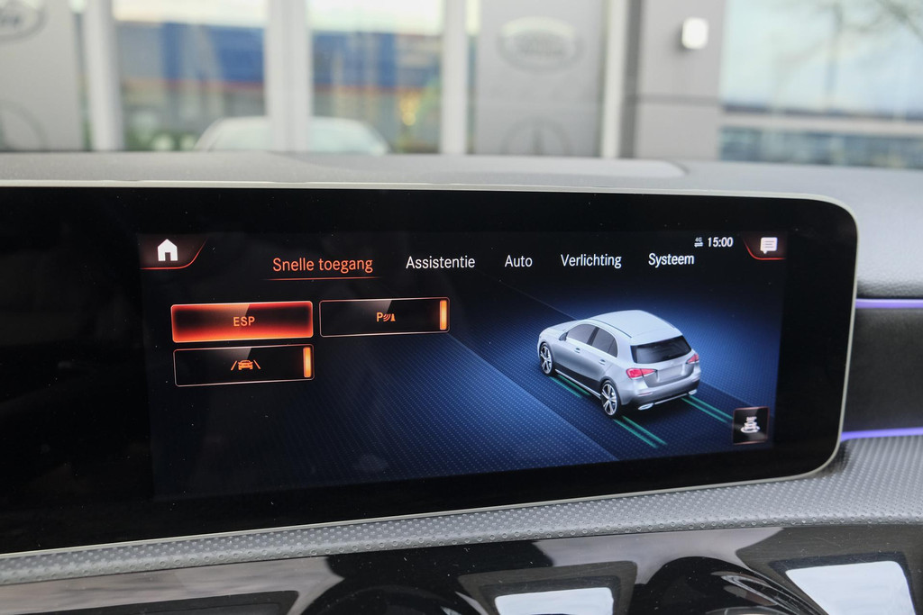 Mercedes-Benz A-Klasse A220 Benzine AMG 190pk 48960061-41.jpg | SVautos