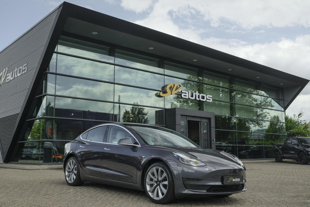 Tesla Model 3 Long Range 351pk AWD 75 kWh 55707101-0.jpg | SVautos